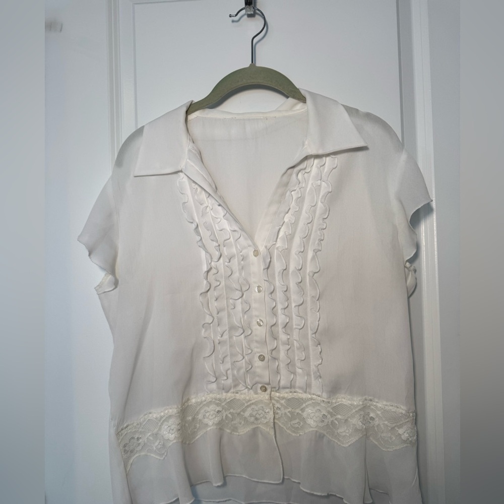 Vintage White Lace Trim Blouse - Picture 1 of 3